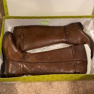 Gianni Bini brown boots